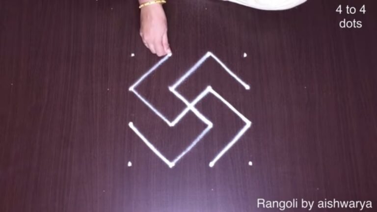4 dots kolam