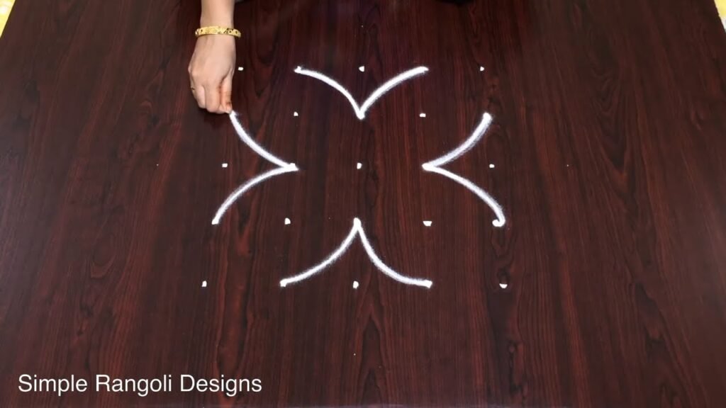 5 dots rangoli