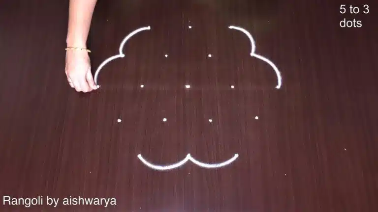 5×3 dots vilakku kolam