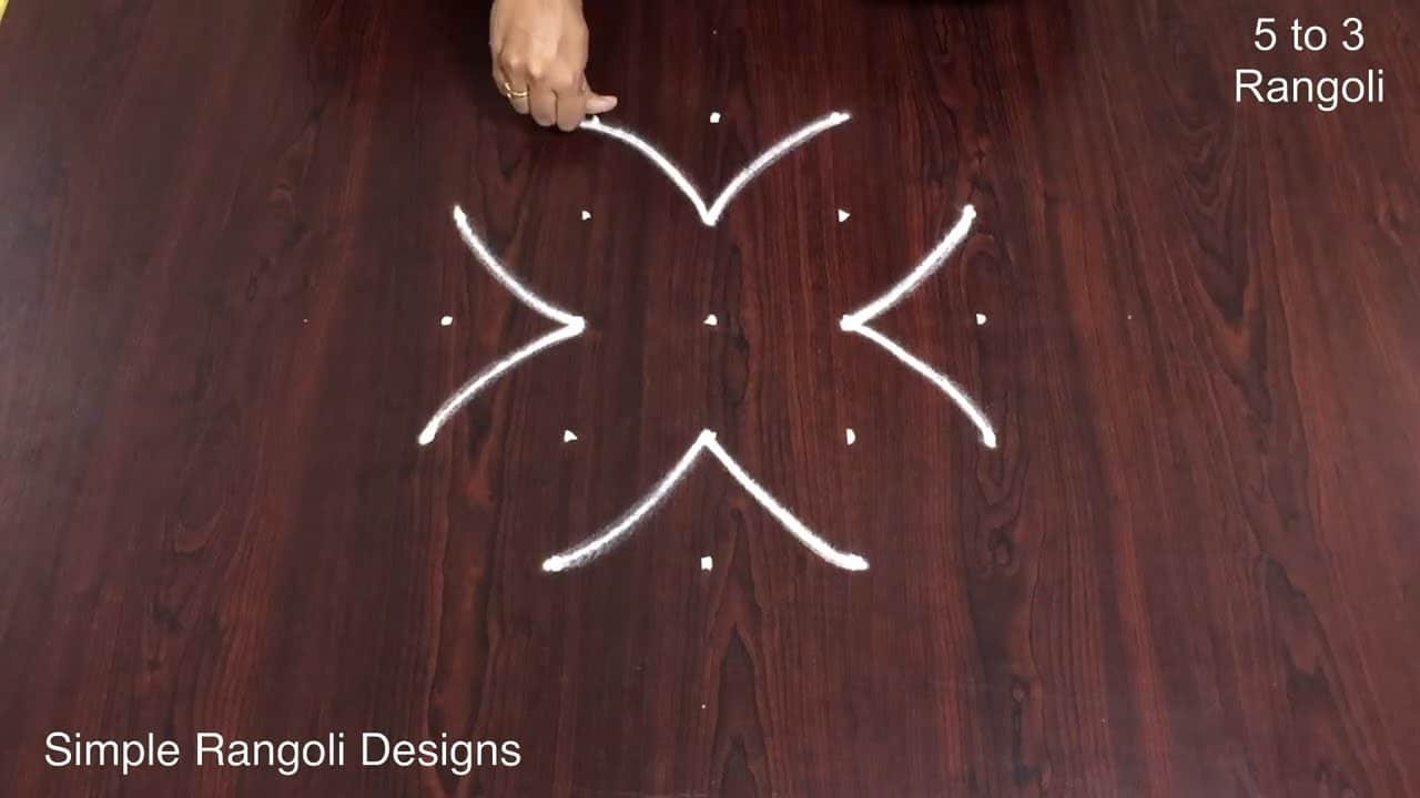 5 Pulli Kolam Designs With Dots