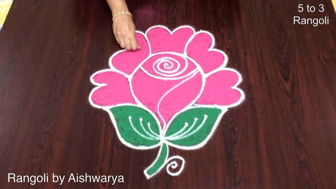 5 to 3 Pulli Kolam With Dots