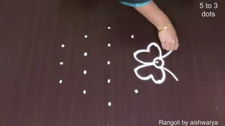 5×3 dots flower rangoli