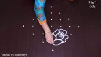 7 Dots Rose Flowers Rangoli