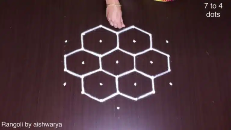 7-to-4 dot rangoli