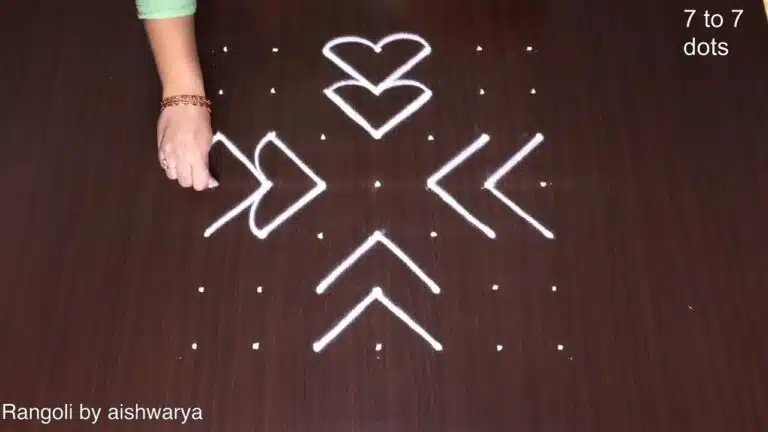 7×7 dots Margazhi kolam