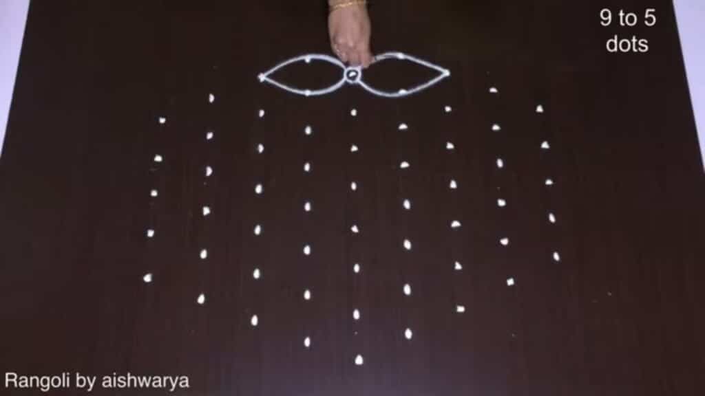 9-to-5 dot birds kolam