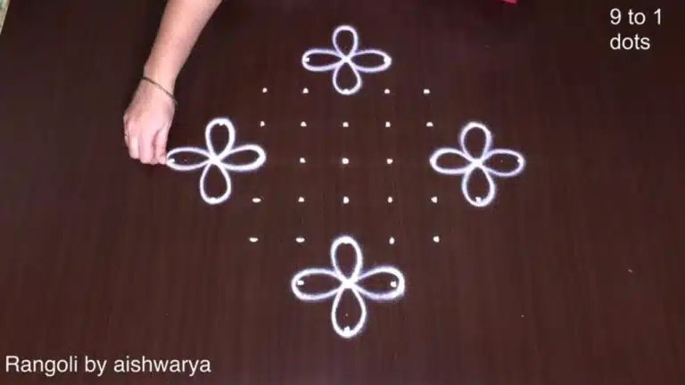 9×1 dots flower kolam