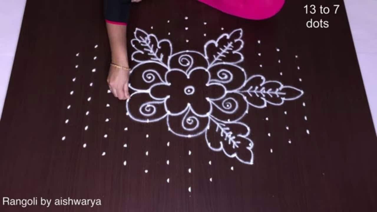 Amazing Rangoli For Festival 13×7 Dots