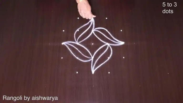 5 dots rangoli