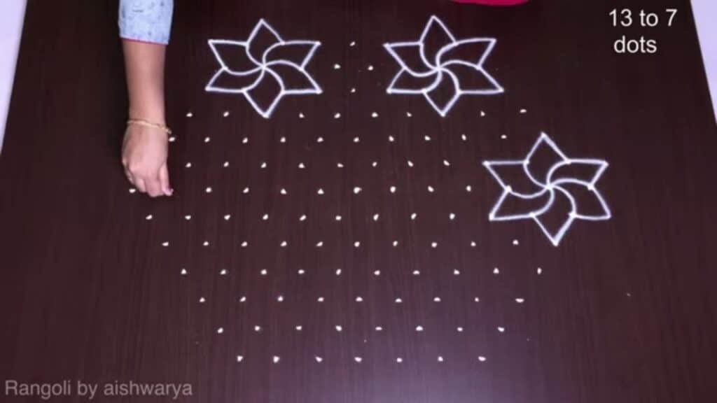 13×7 middle dots muggulu
