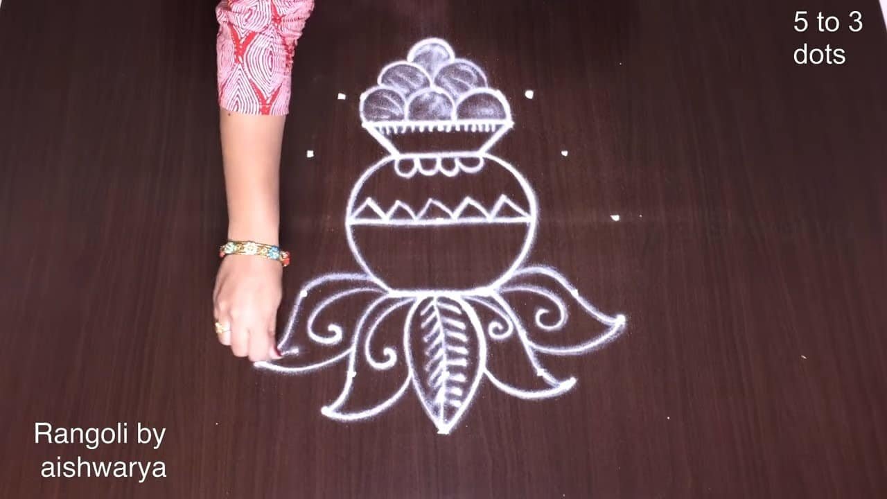 Bhogi Kundalu Muggulu Sankranthi