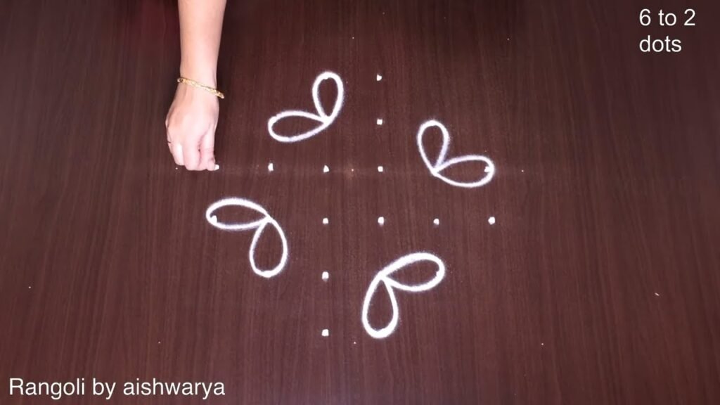 6×2×2 dots flower kolam
