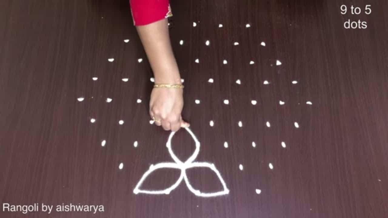 Chukkala Muggulu Flower Designs