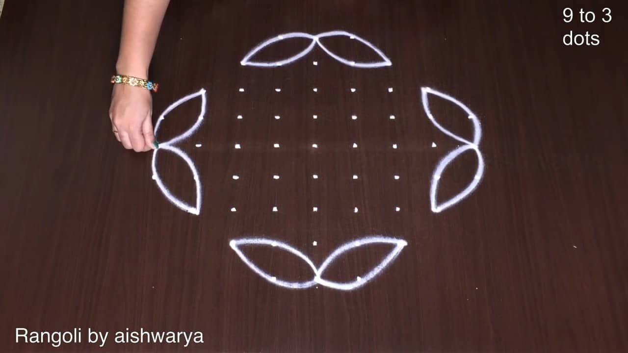 Diya Designs Muggulu Simple 9x3x3