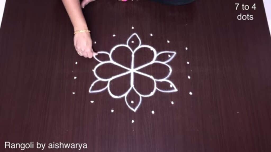 dotted flower kolam