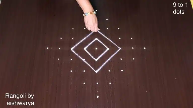 9×1 dots rangoli