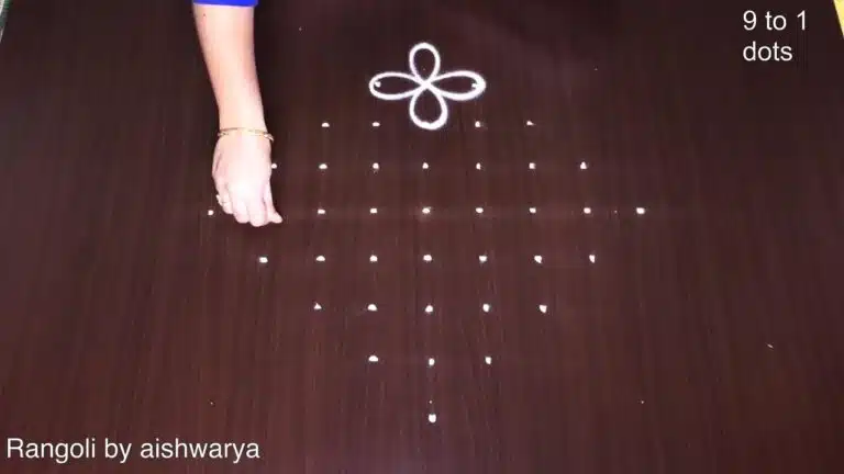 straight dots muggulu