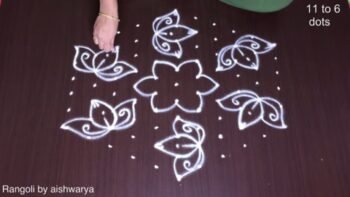 Flower Kolam 11-6 Middle Dots