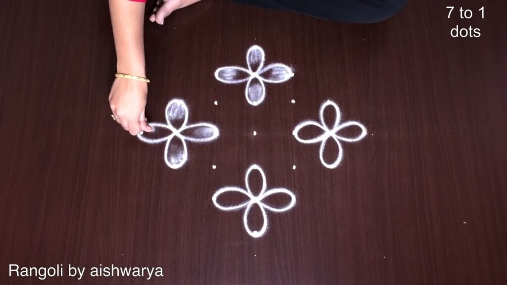 flower kolam
