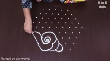 How to Draw Beautiful Shanku Rangoli