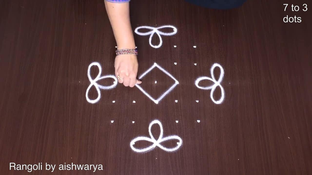 How to Draw Dot Rangoli