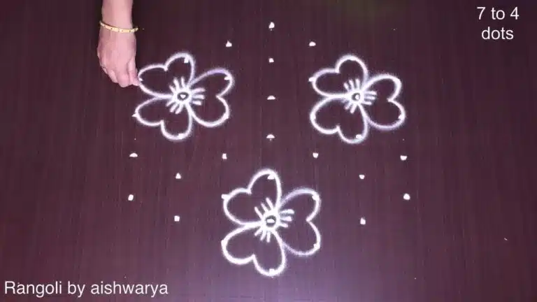 7×4 dots kolam