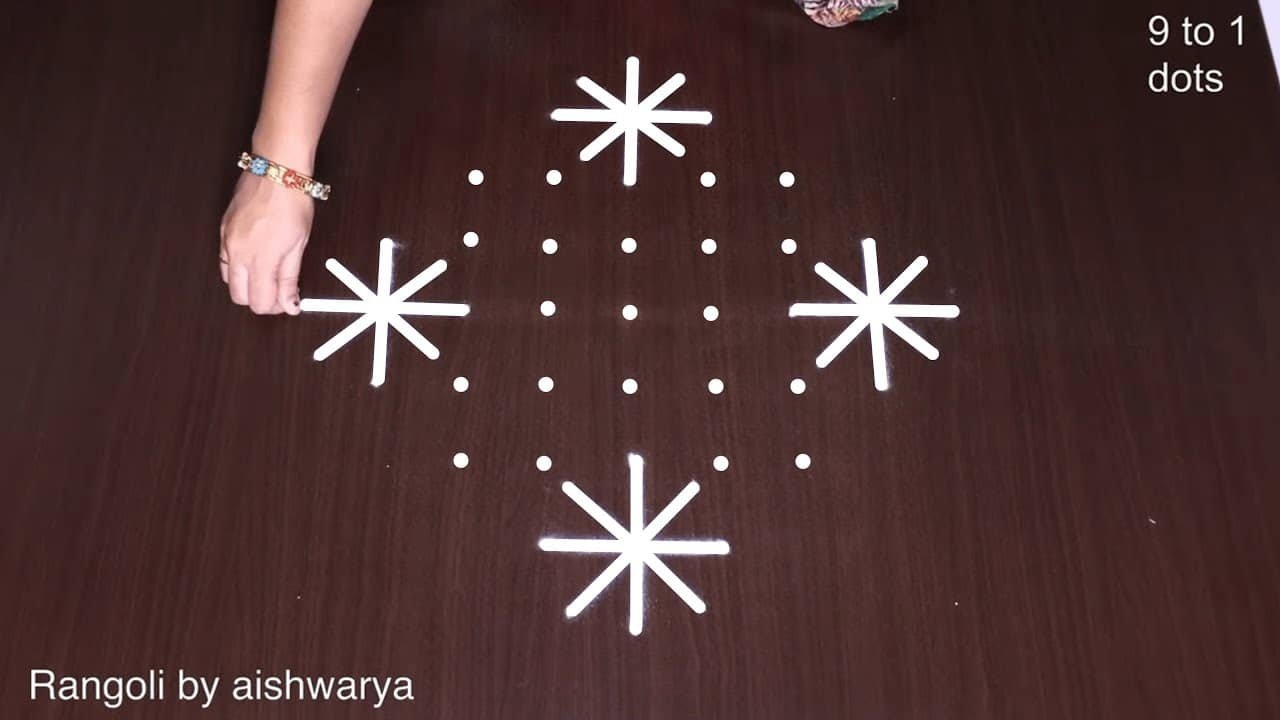 Kolam With 9×1 Dots Muggulu
