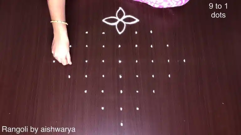 9×1 dots Lakshmi puja kolam