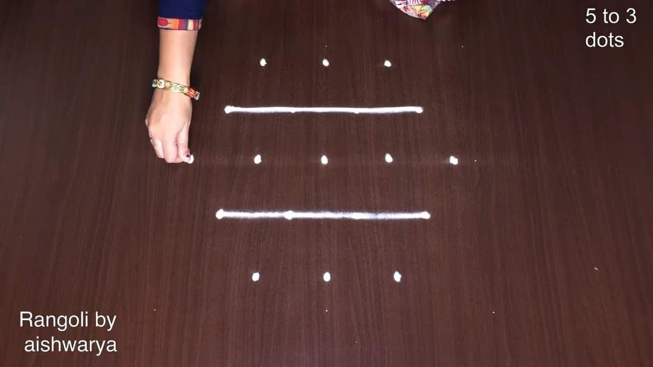 Latest Simple Rangoli With 5 Dots
