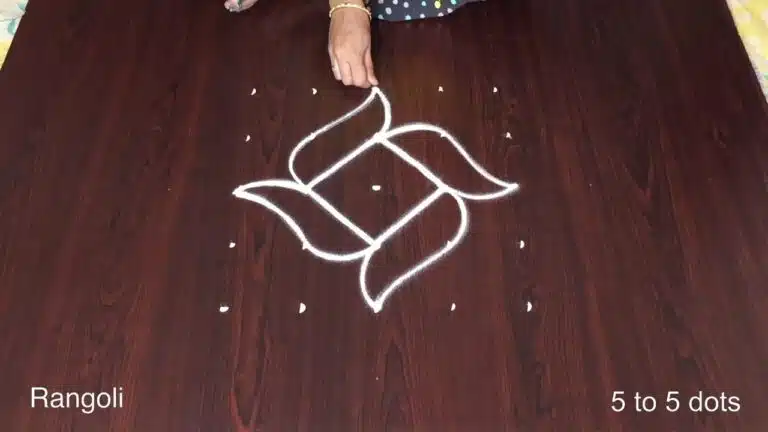 lotus pulli kolam