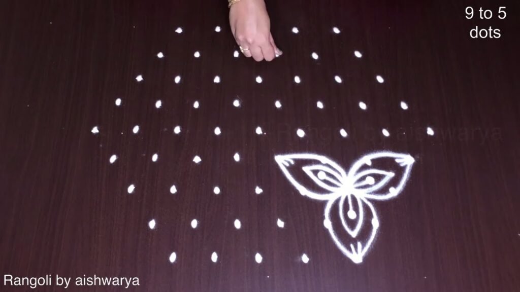 Monday to Saturday kolam