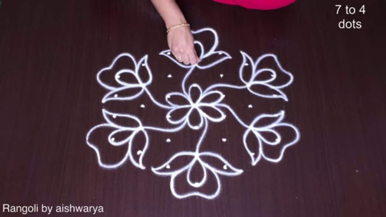 Muggulu for Sankranti 7×4