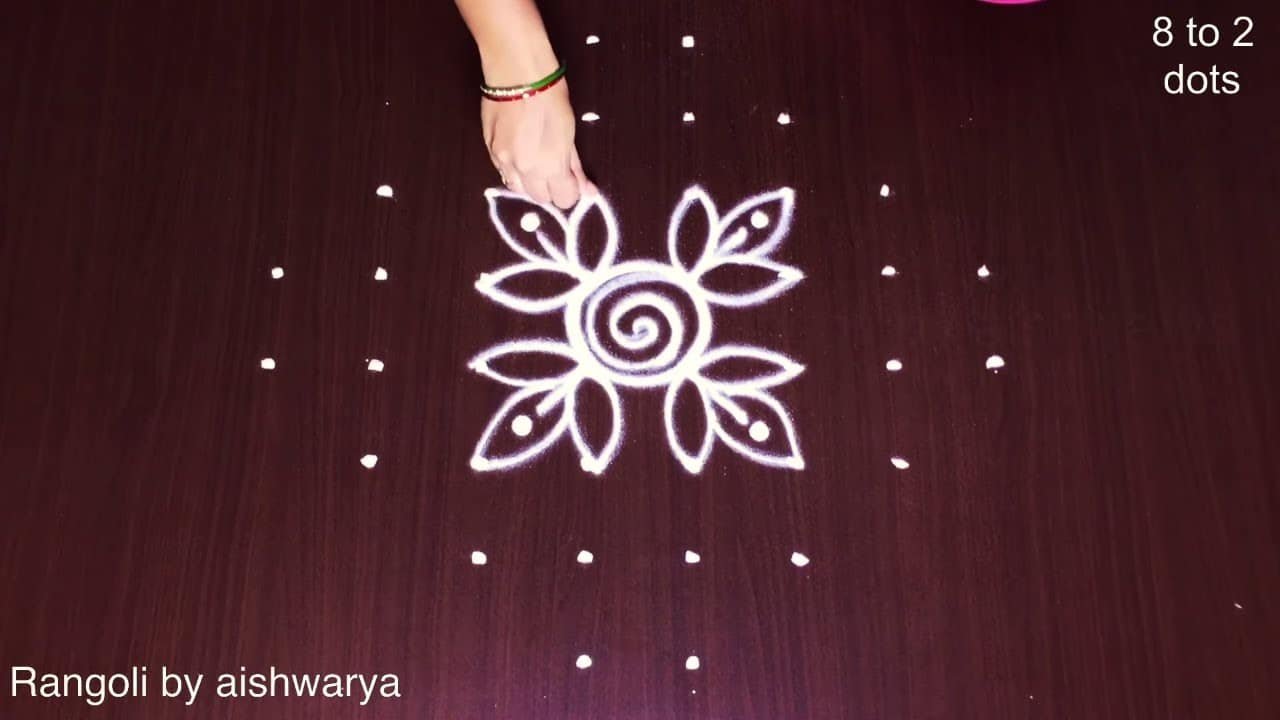 Muggulu With Dots Small