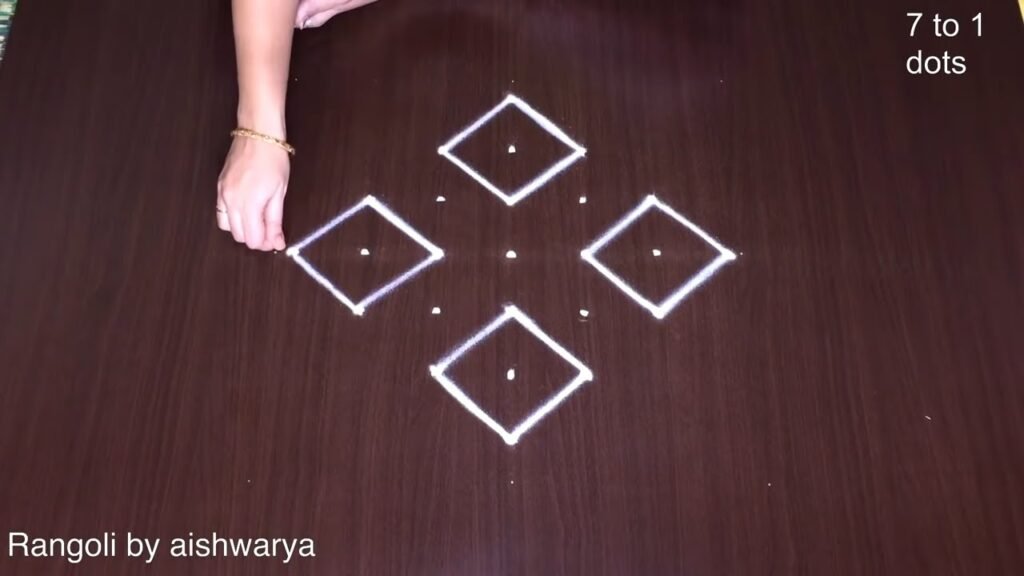 7×1 dots kolam