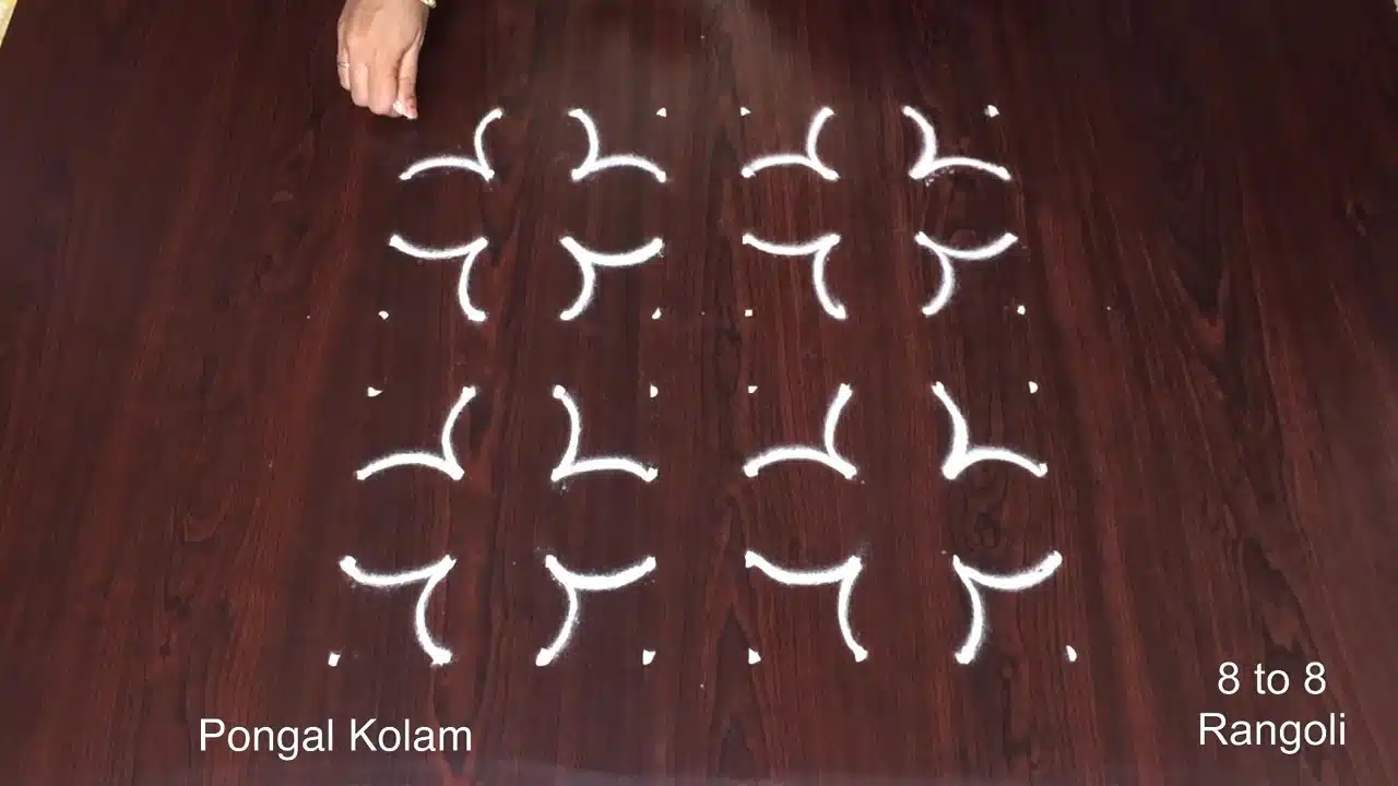 Onam pookalam