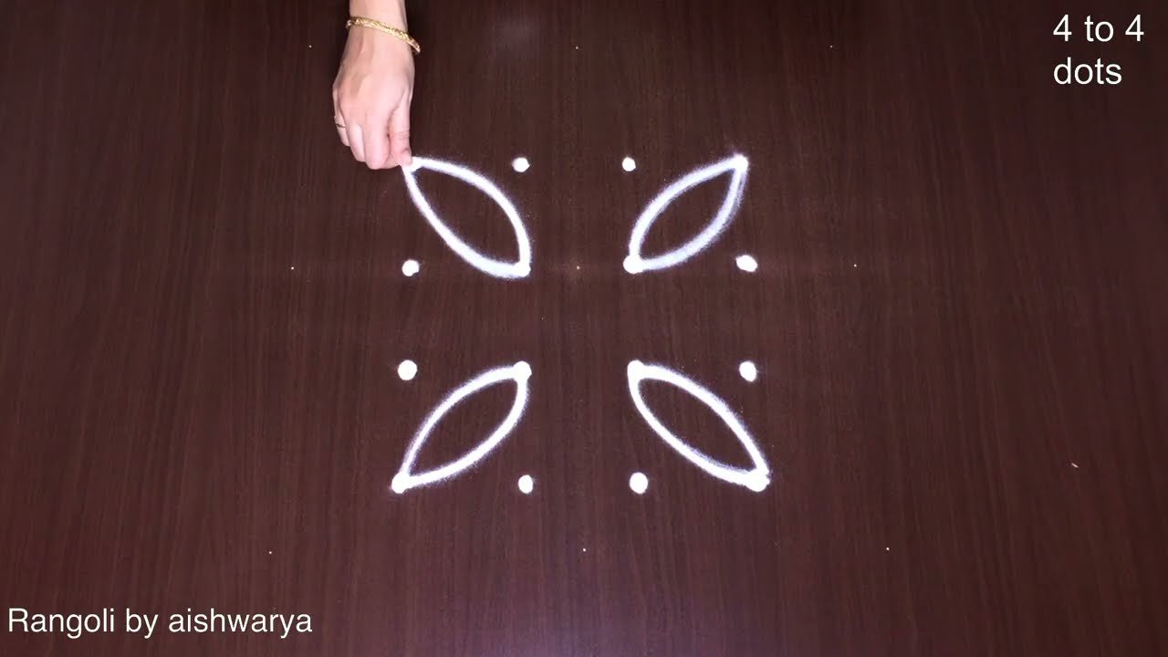 Peacock Muggulu With Dots