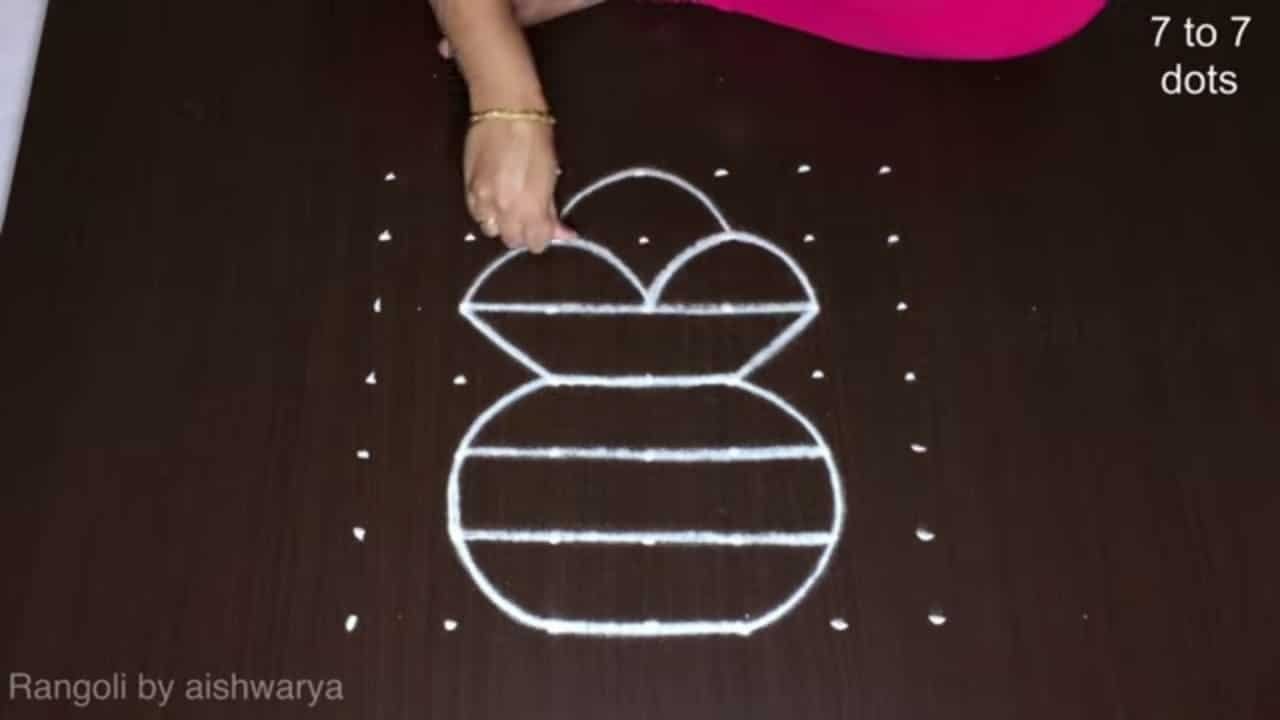 Pongal Pot Kolam Special Rangoli Designs