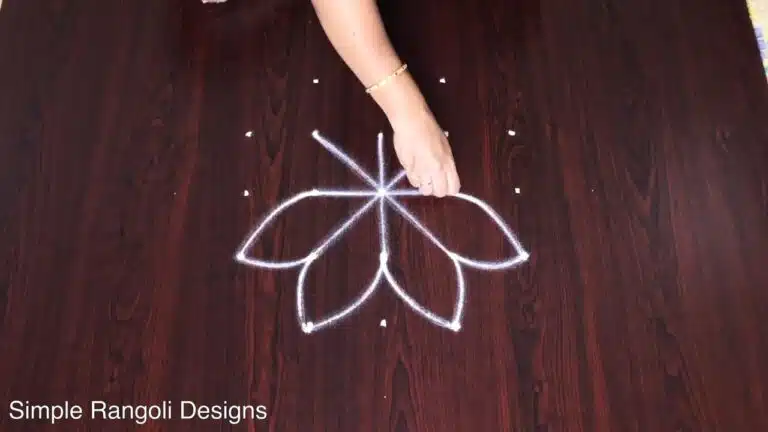 Pulli Kolam Designs With 5 to 3 Dots