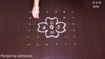 Pulli Varisai Different Flowers Chinna Kolam