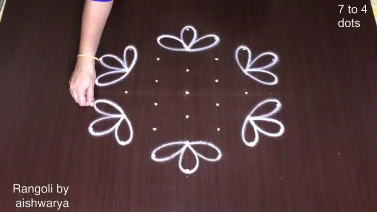 flower kolam