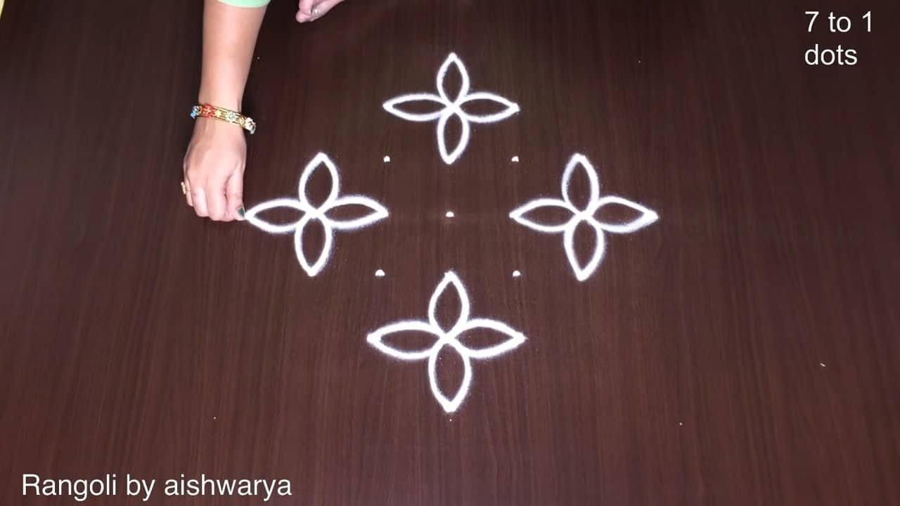 Rangoli Simple and Easy 7×1