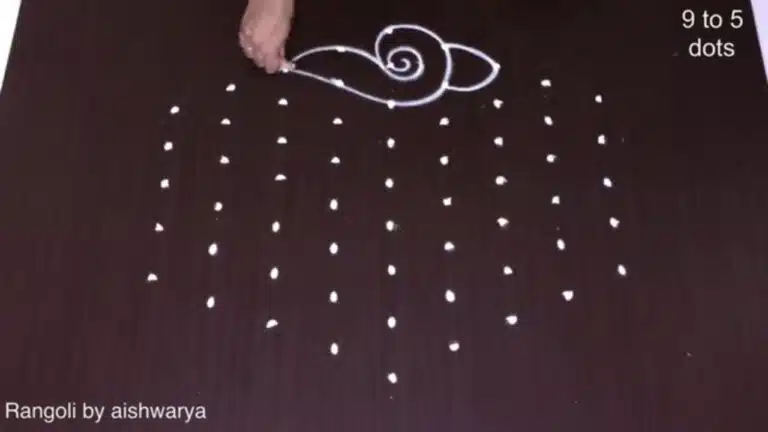 conch lotus kolam