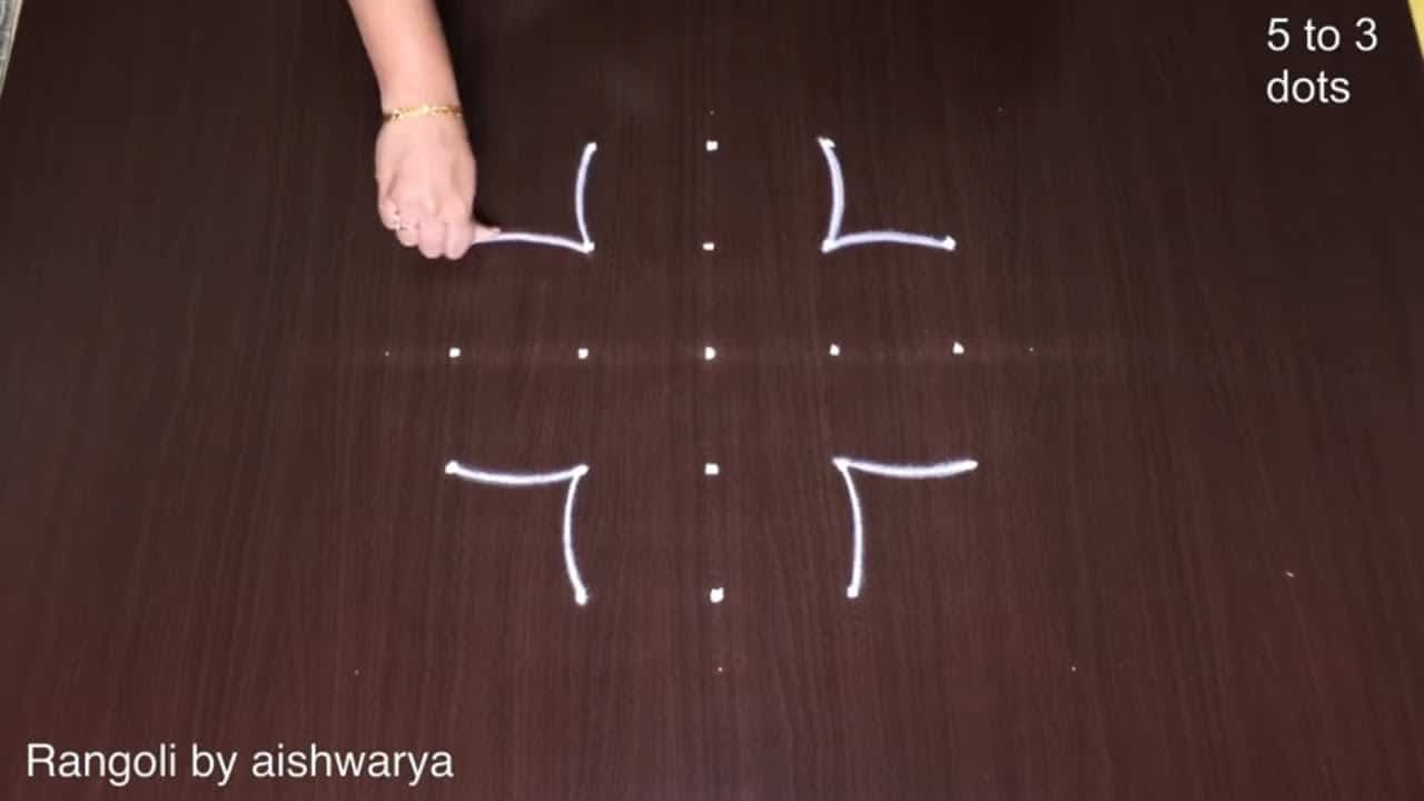 Simple Muggulu Designs With 5 Dots