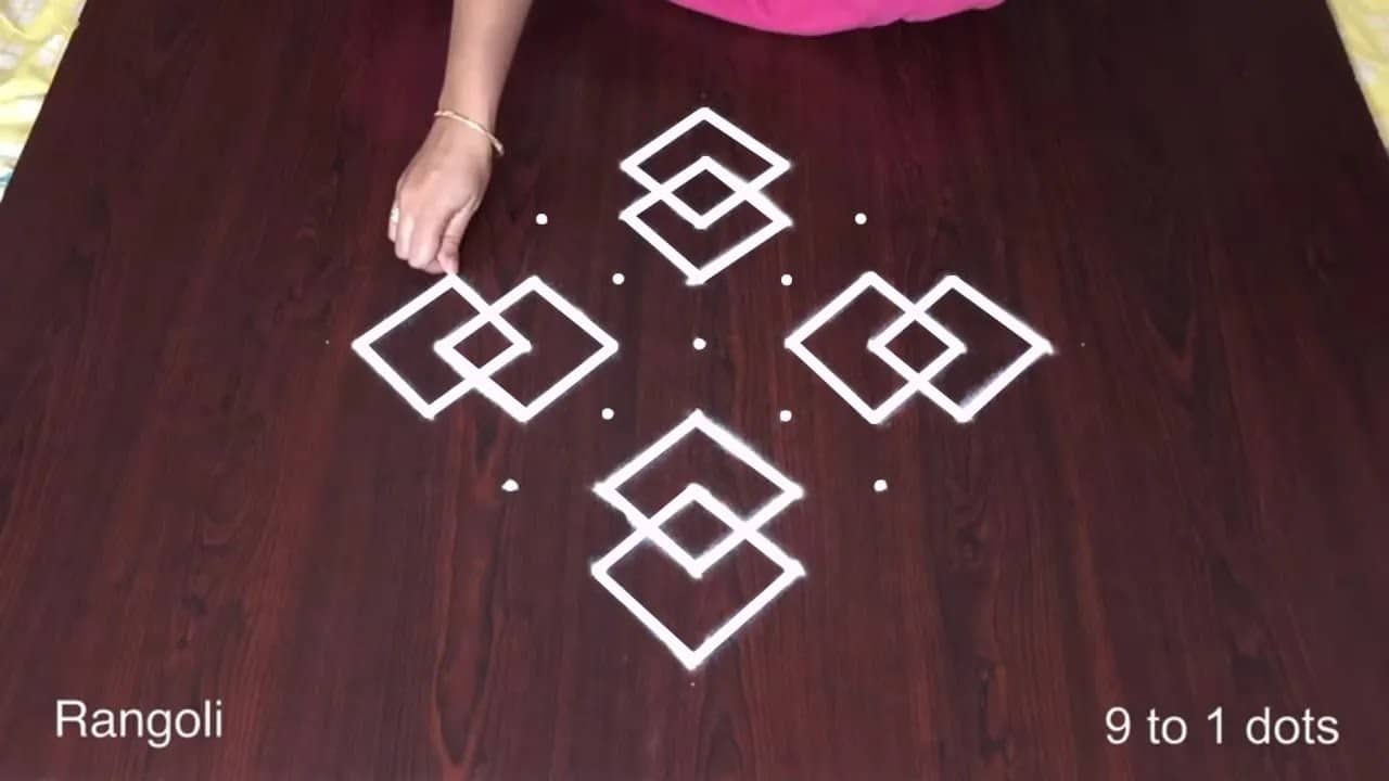 Simple Side Designs for Muggulu