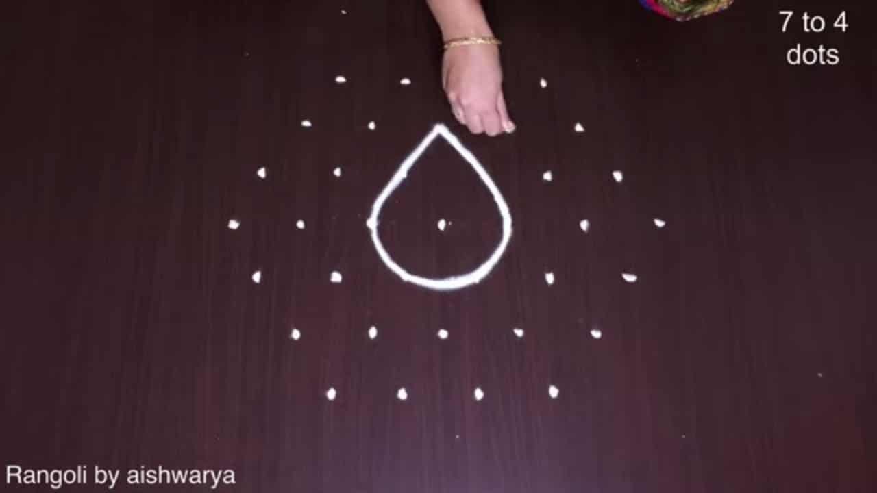 Single Diya Kolam With 7×4