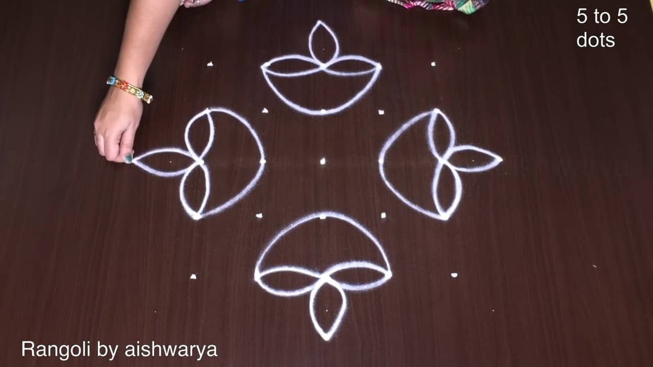 Small Diya Muggulu for Beginners