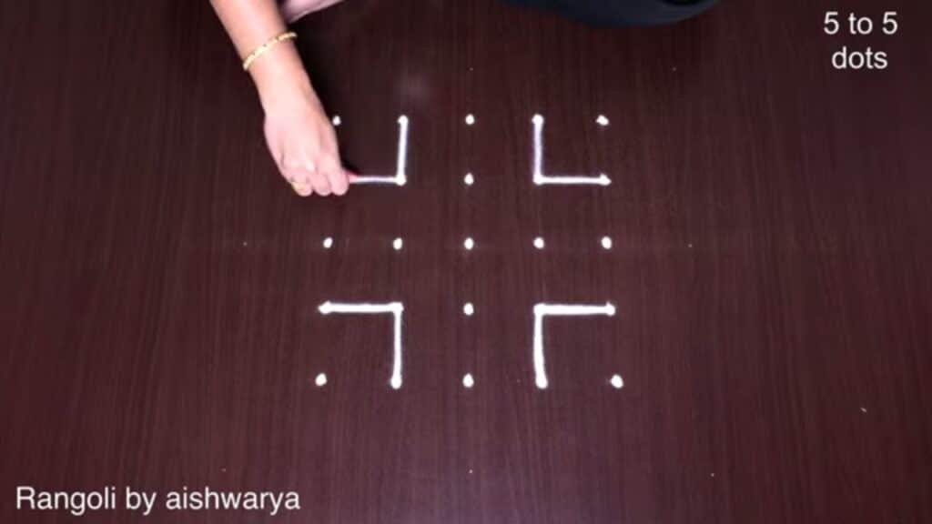 5×5 dots Tamil kolam