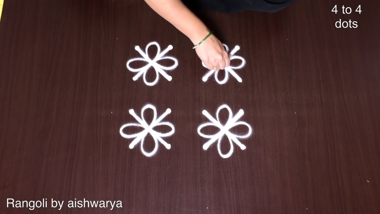 Small Easy Kolam With 4×4 Dots
