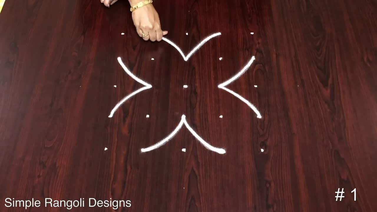 Small Simple Muggulu Designs