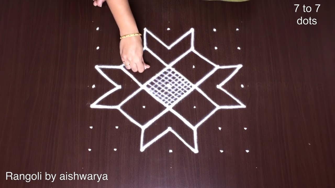 Telugu Muggulu 7×7 Straight Dots